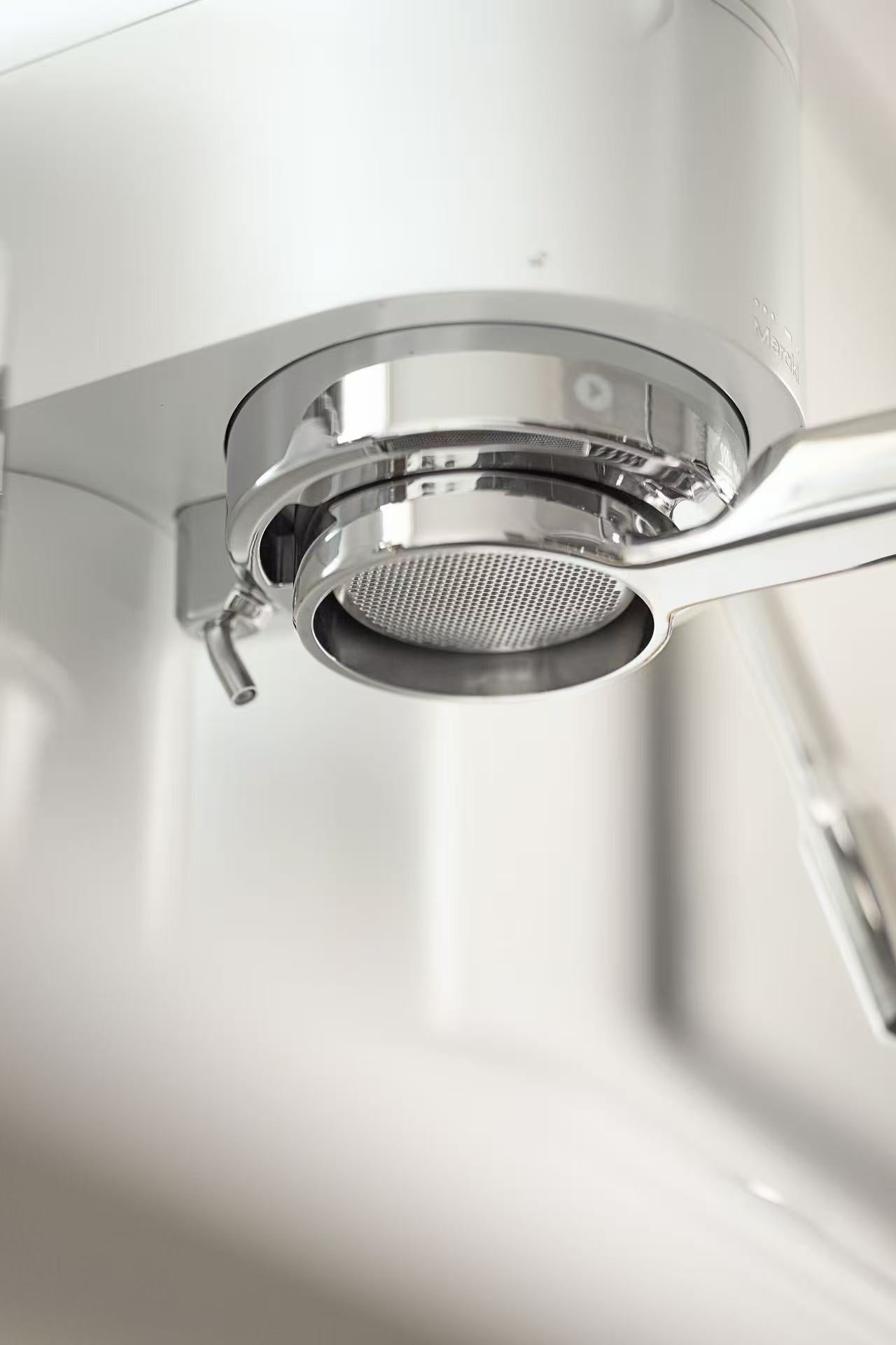 MERAKI ESPRESSO MACHINE