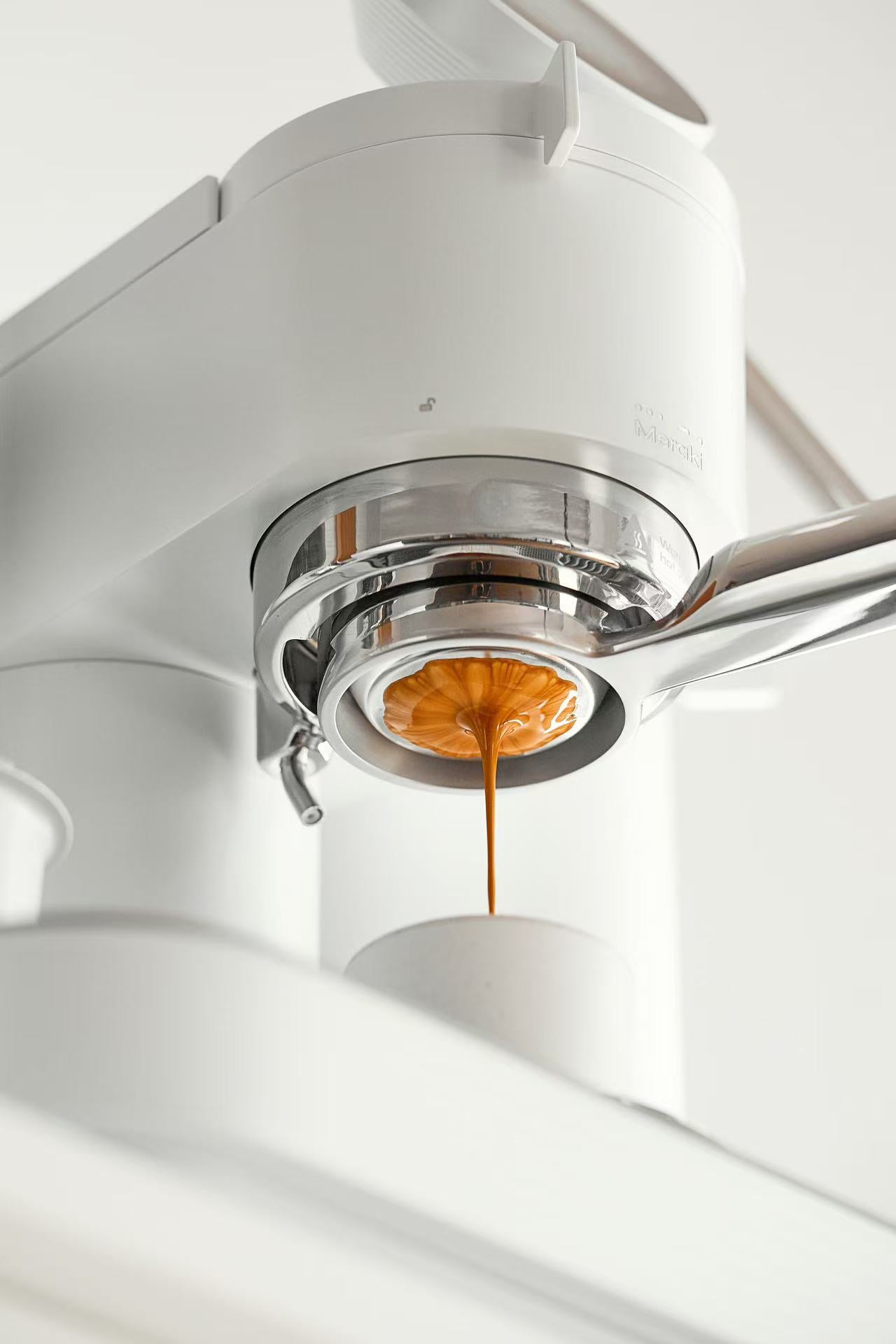 MERAKI ESPRESSO MACHINE